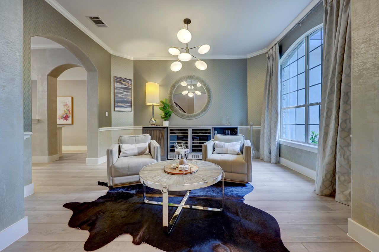 12100 Azure Shores Ct.