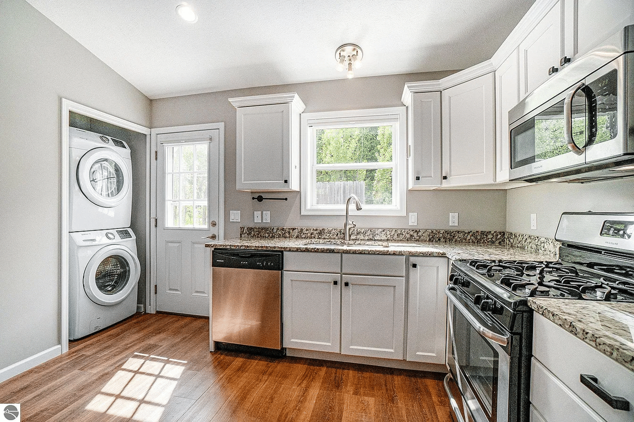 5005 Cedar Condo Ct