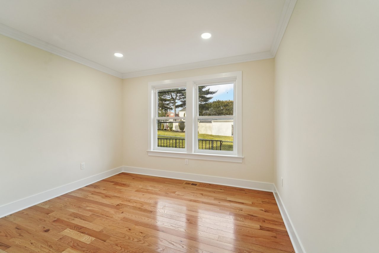 219 Mile Square Road