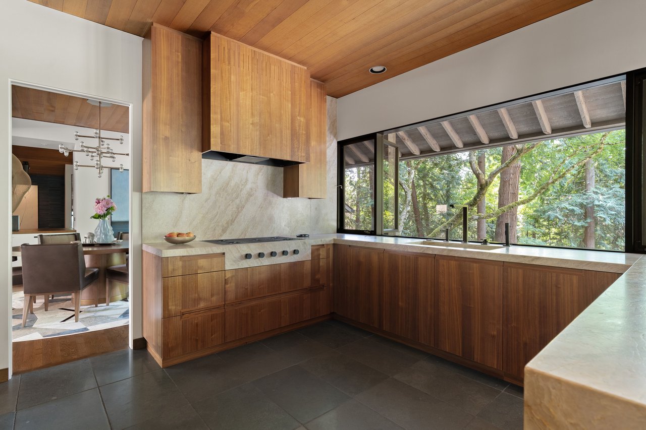 Architect Saul Zaik Designed Northwest Regional Modern Masterpiece 