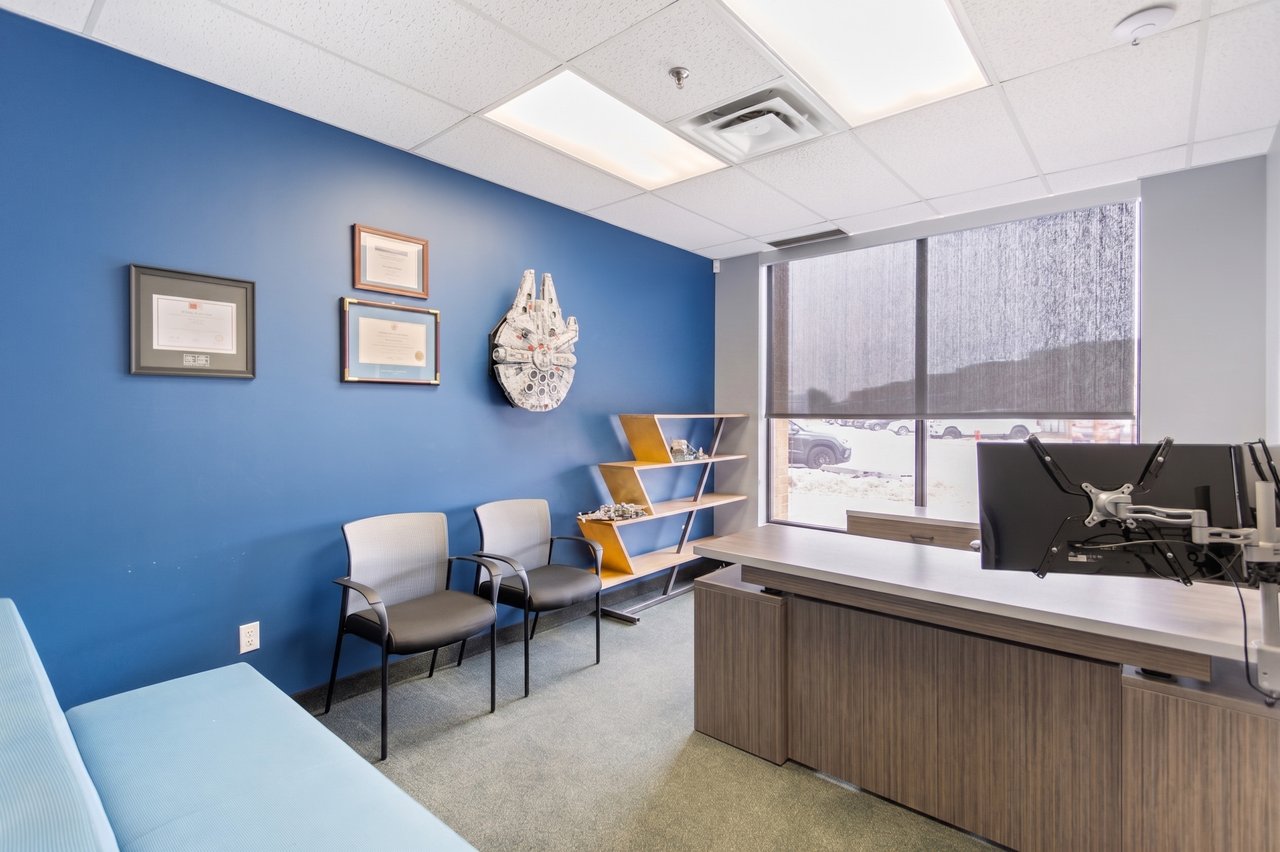 49&50-588 Edward Ave