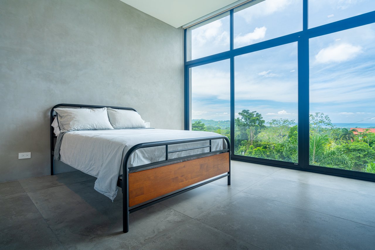 Casa La Artista - Sleek Modern Retreat with Ocean & Mountain Views in Ojochal