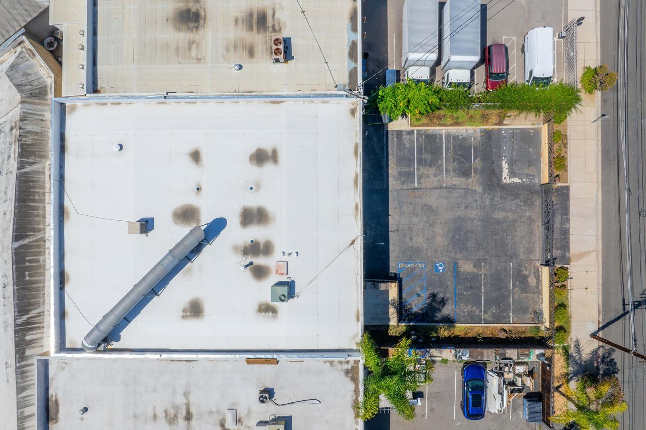2823 N. San Fernando 