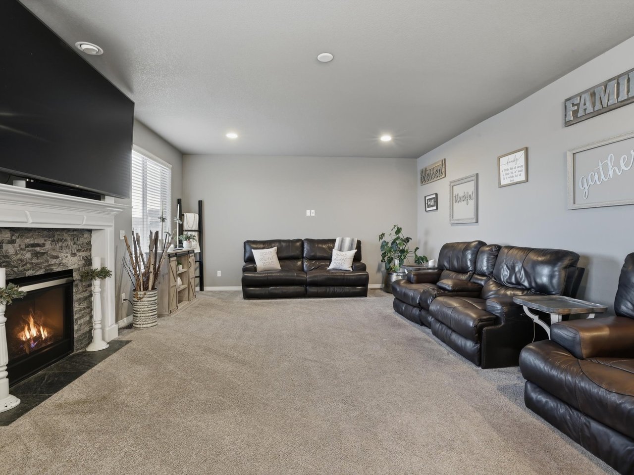 10361 Boulder Ridge Drive