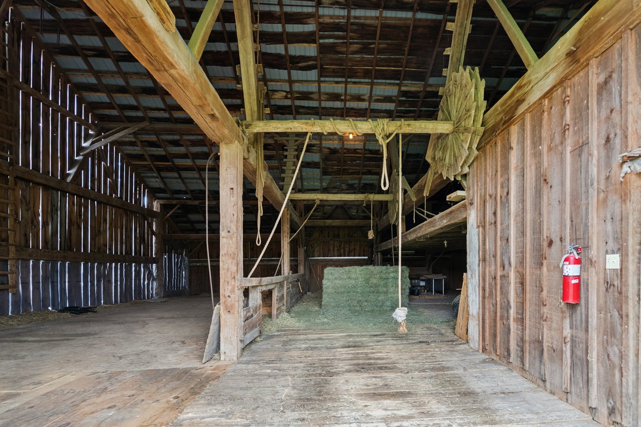 Extraordinary Equestrian Estate