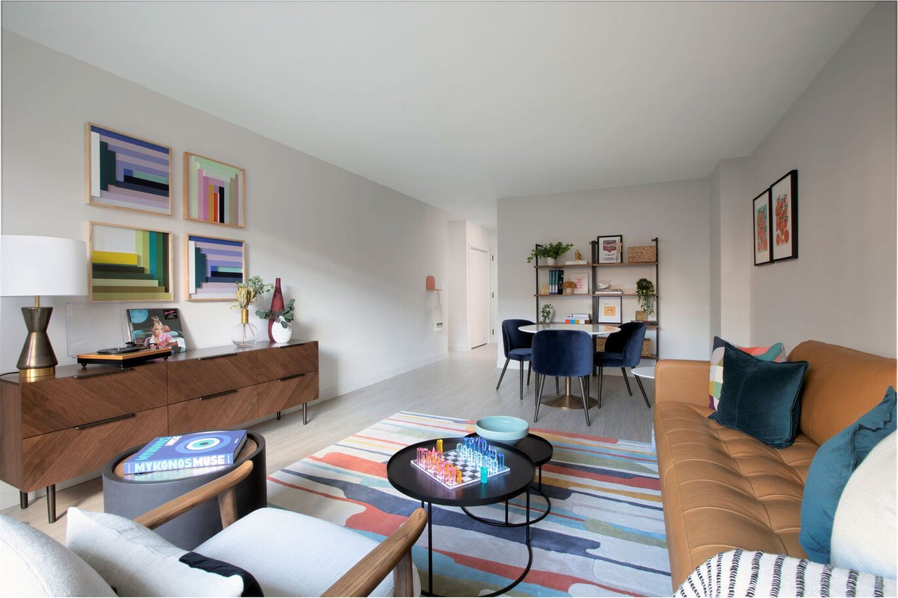 75 Saint Alphonsus St., #1110