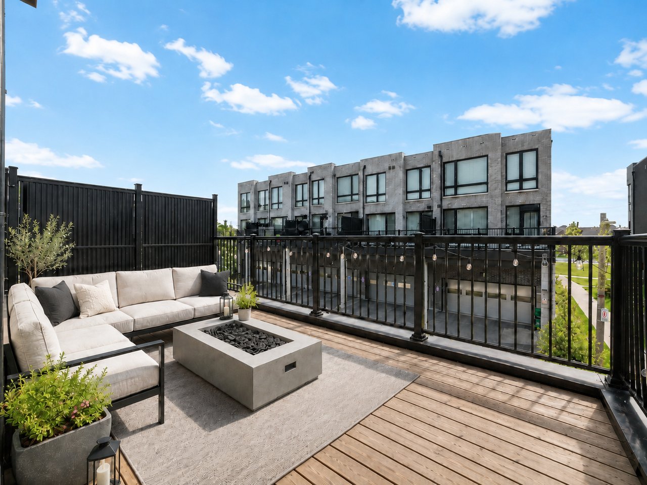 8 Hammersmith Lane
