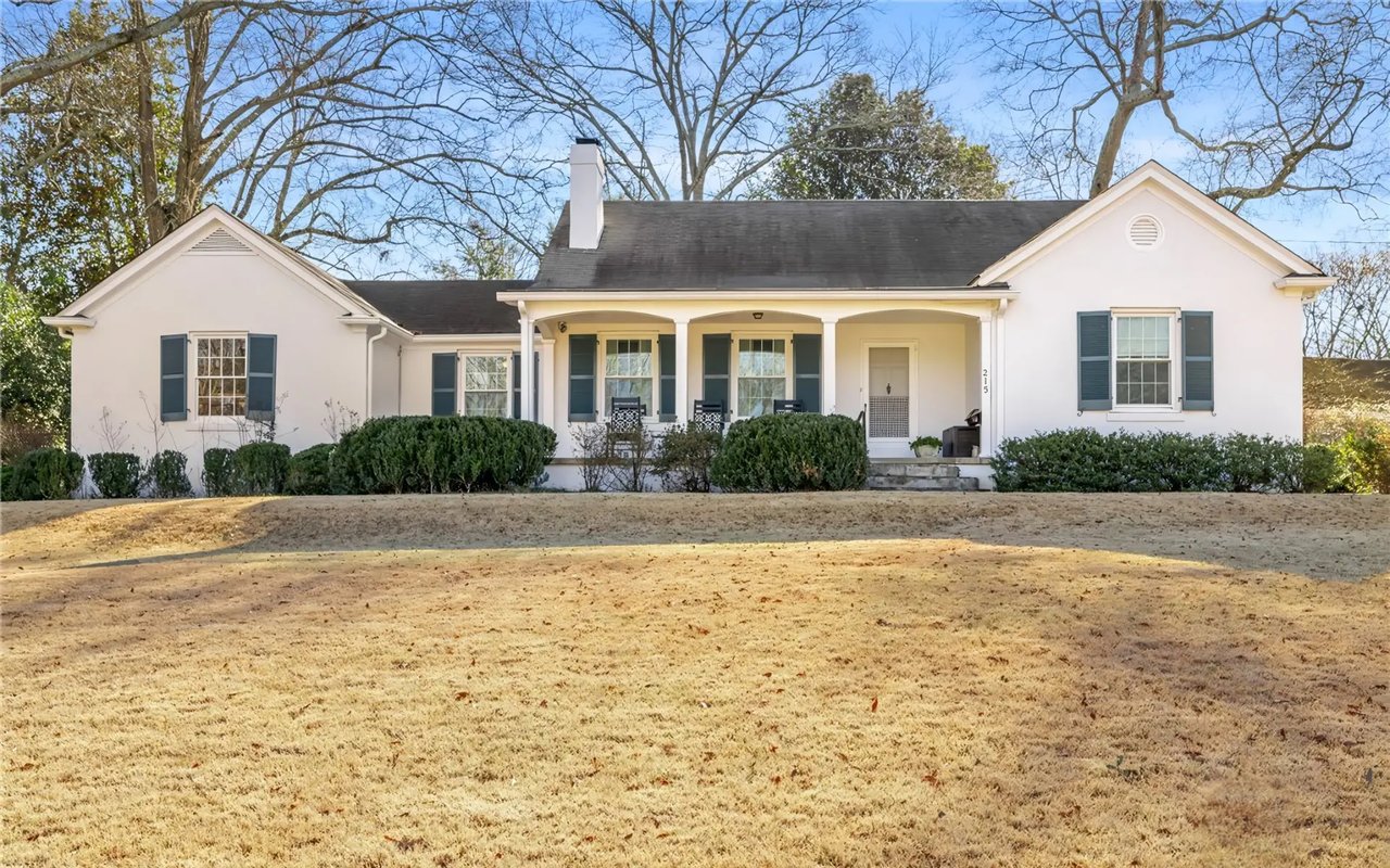 Decoding the Relationship Between Home Age and Market Value