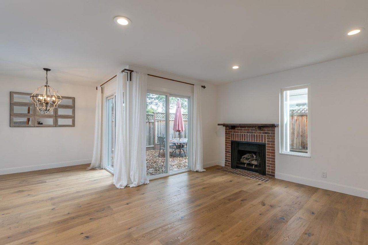 513 Garden Creek Place 