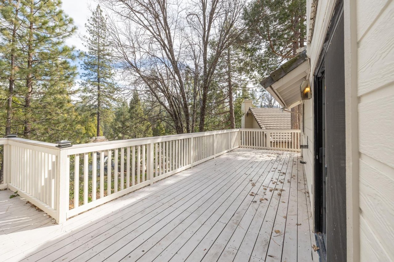 50850 Smoke Tree Trl, 