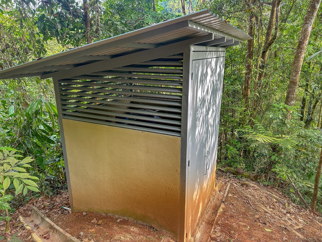 River & Waterfall Property With a BRAND-NEW Jungle-View Luxury Home on a Massive 4.32 Acre Lot – PLUS an Additional Plantel ready for Development