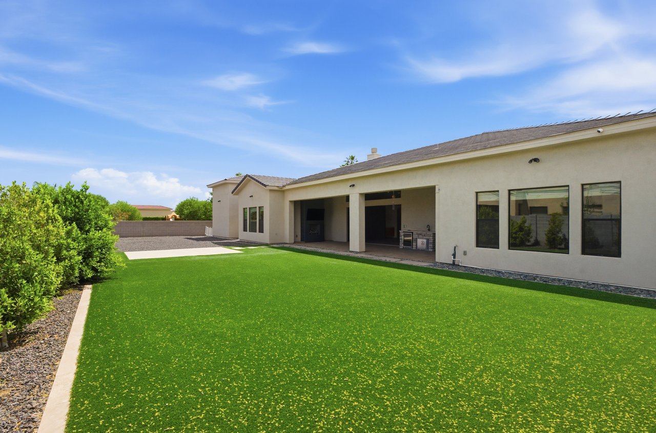 18206 W SAN MIGUEL Court