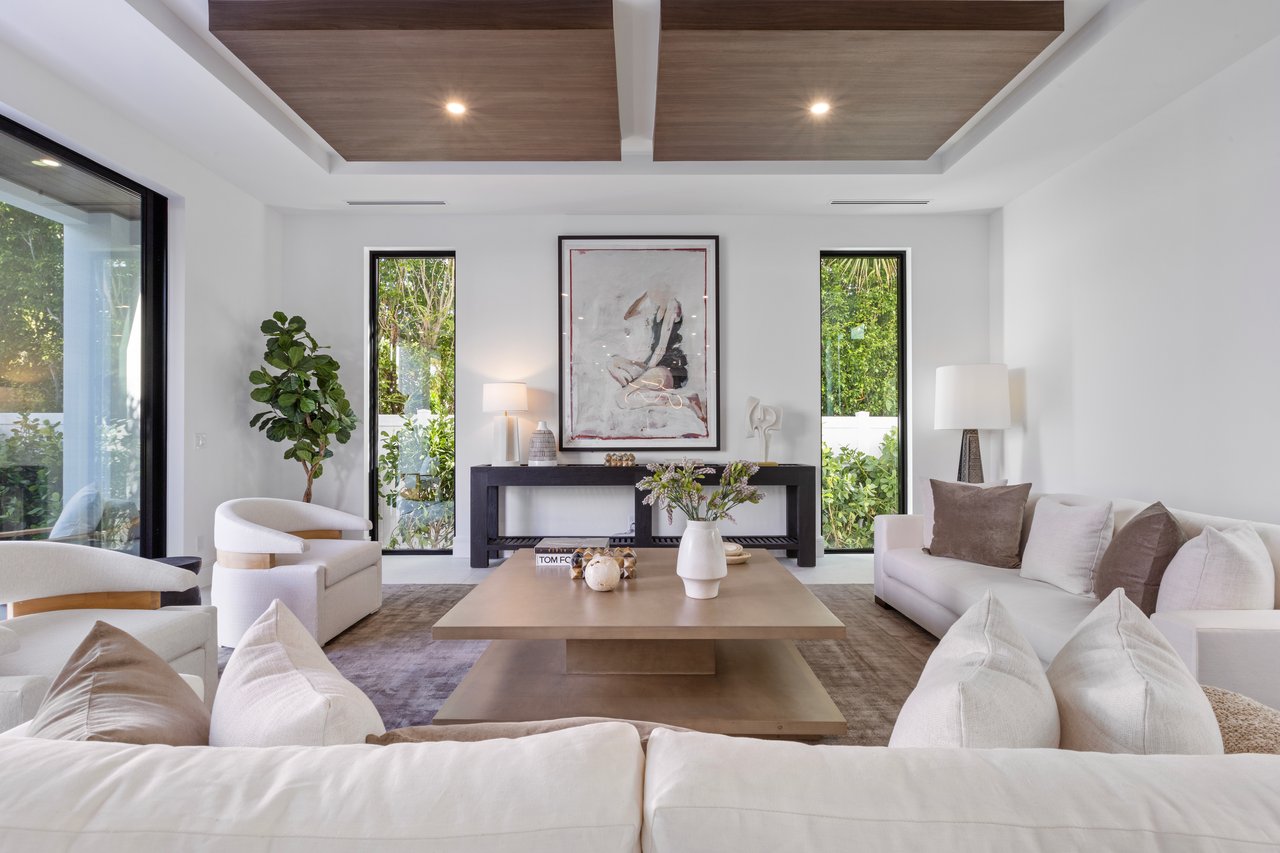 Murray Rd in Soso With Beautiful Water & Island Views