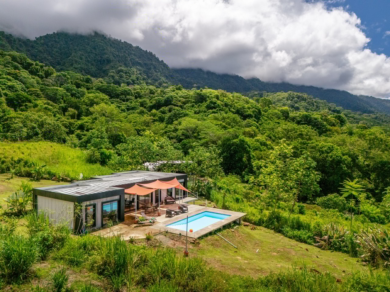 Las Brisas Ocean View! 3 bed, 2 bath, 3 acres!