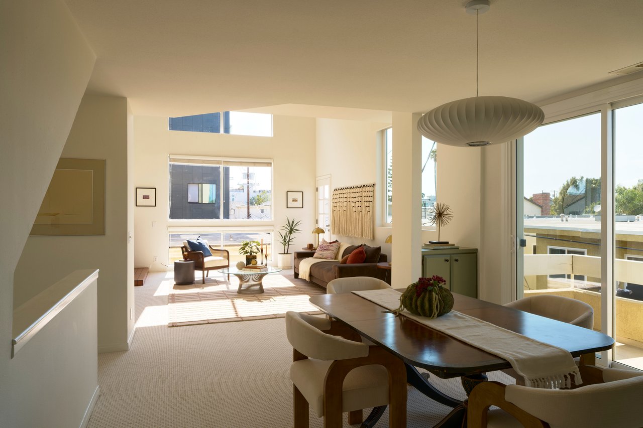 Rare Tri-Level Mar Vista Townhouse 