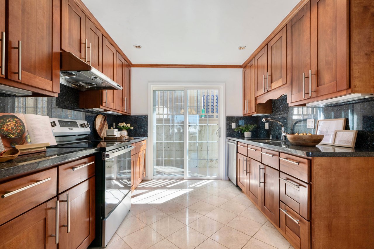 135 Karen Ct