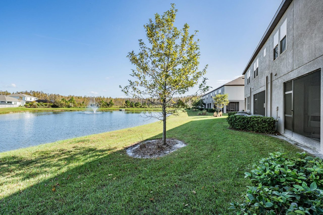 Modern Lennar Townhome with Lagoon Lifestyle