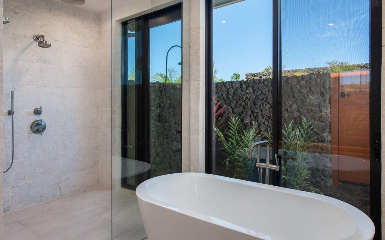68-1021 KE KAILANI DR