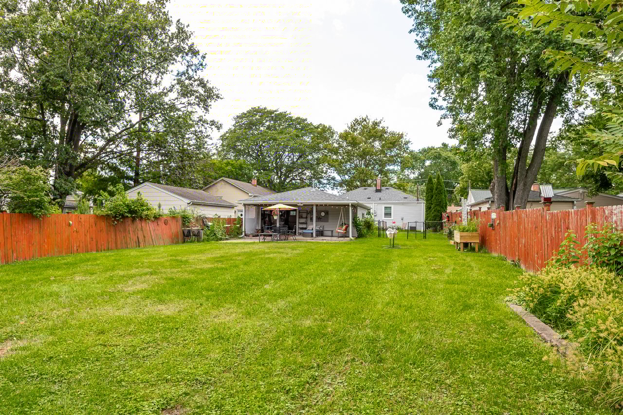 639 S Oakland Ave, Villa Park