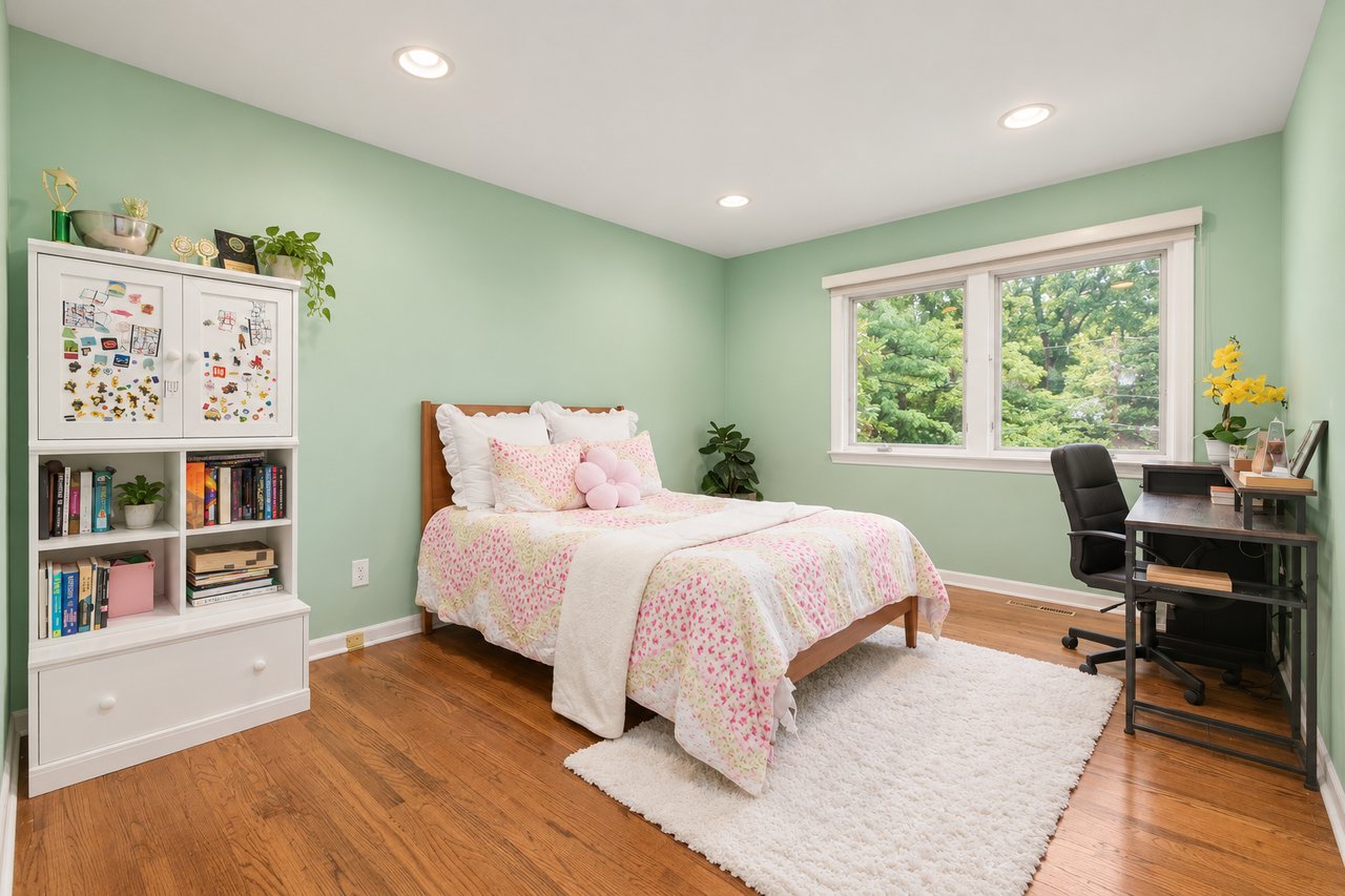 Private Serenity. Exceptional Short Hills Living.