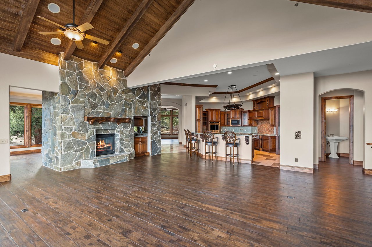 220 Sheridan Creek Court