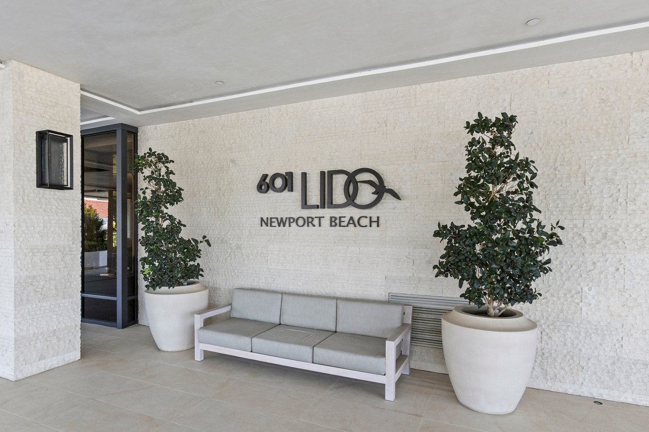 Luxury Executive Condominium