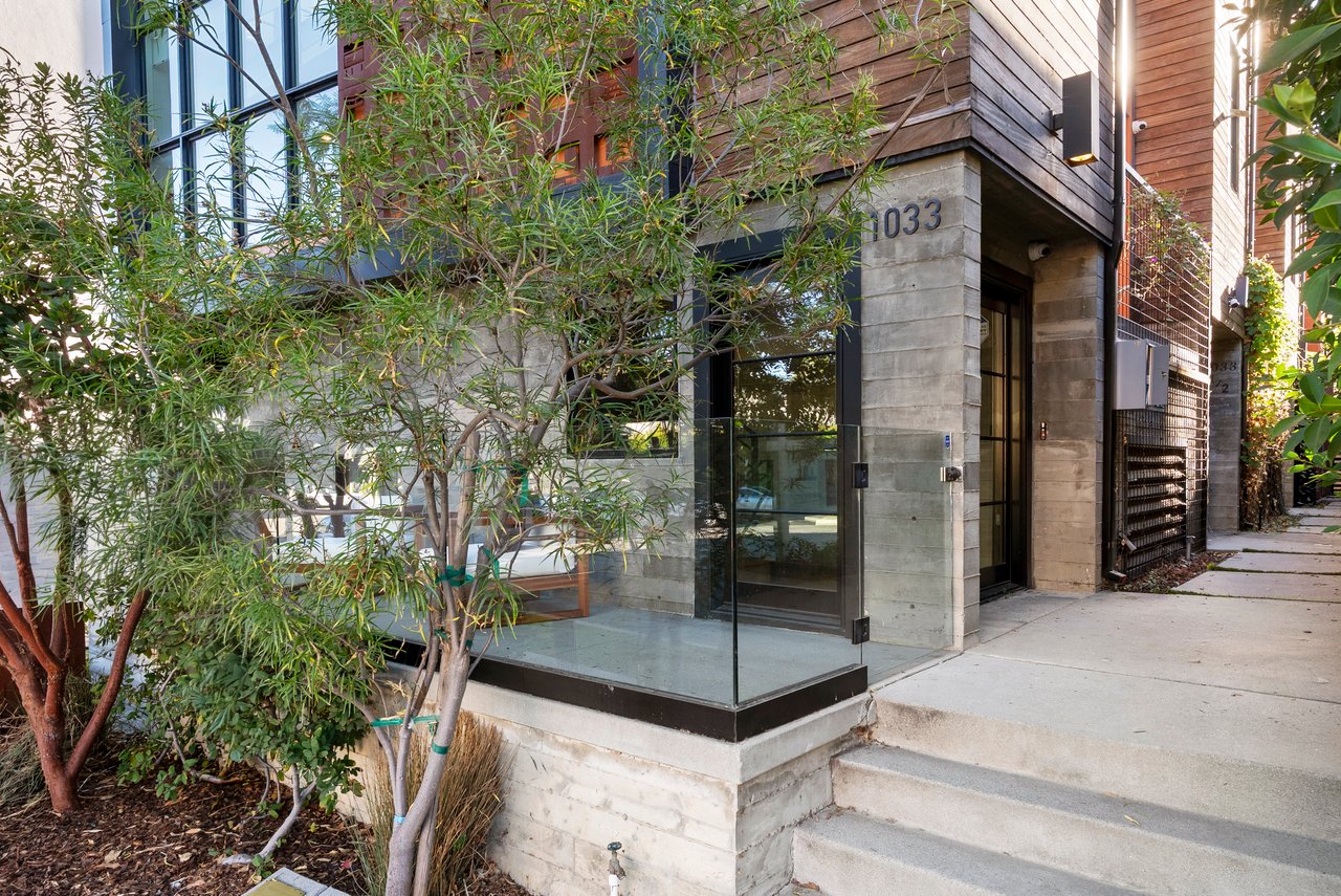1033 N Vista St, West Hollywood