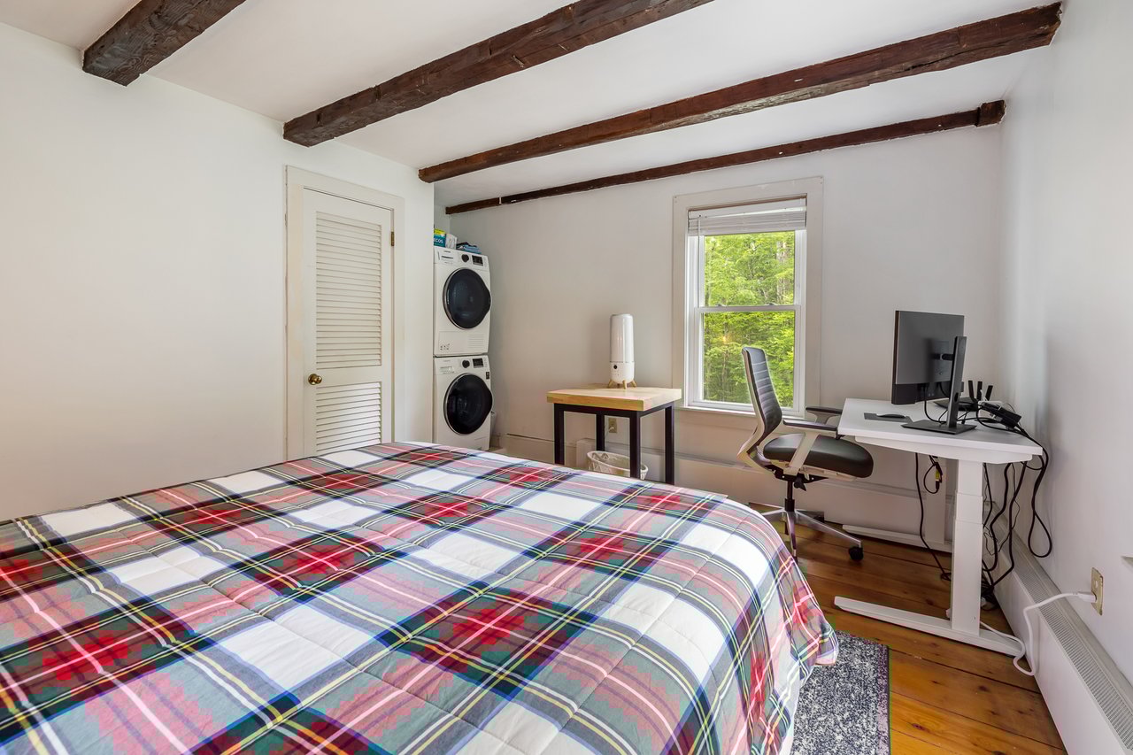 Old Farm 2 Bedroom Condo