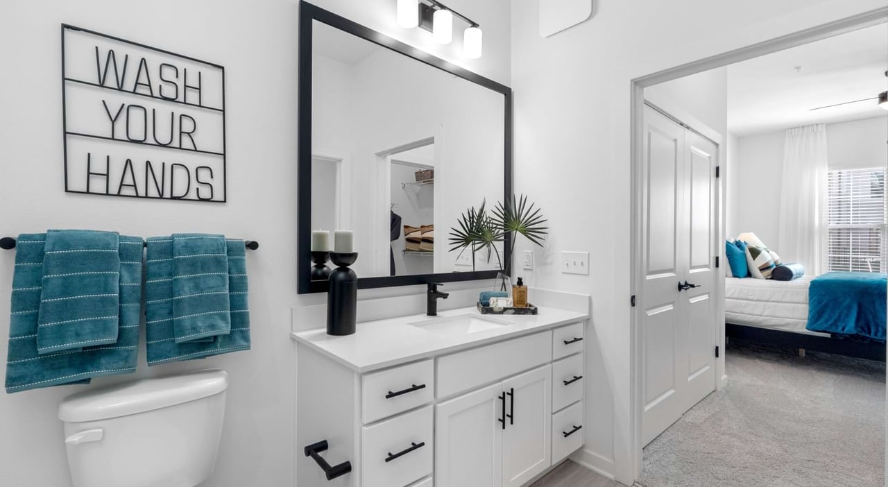 Evelyn Lofts 
