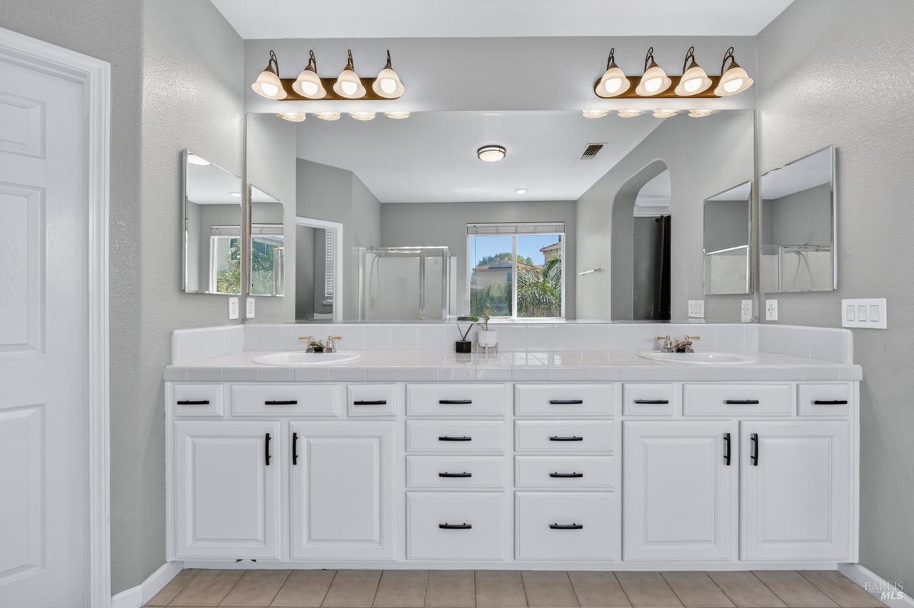 612 Pacific Grove Court, Vacaville