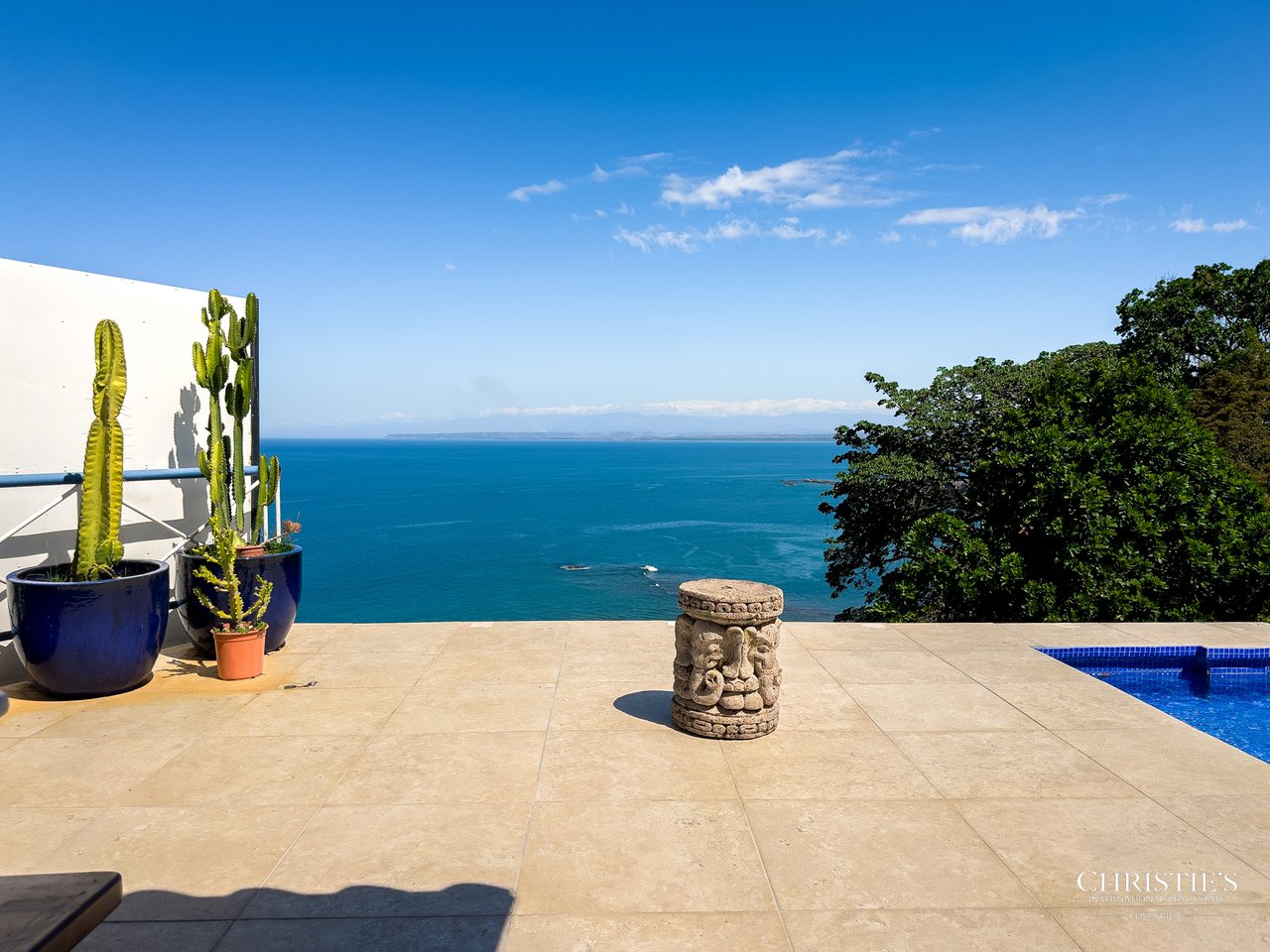 Casa Serena Stunning Ocean View Villa in Punta-Leona Beach