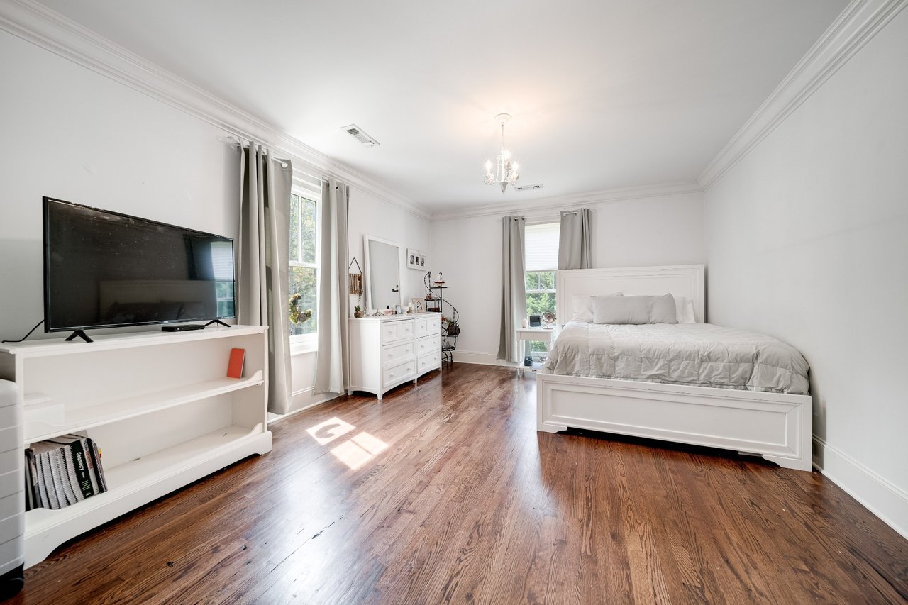 5432 Parker Branch Rd