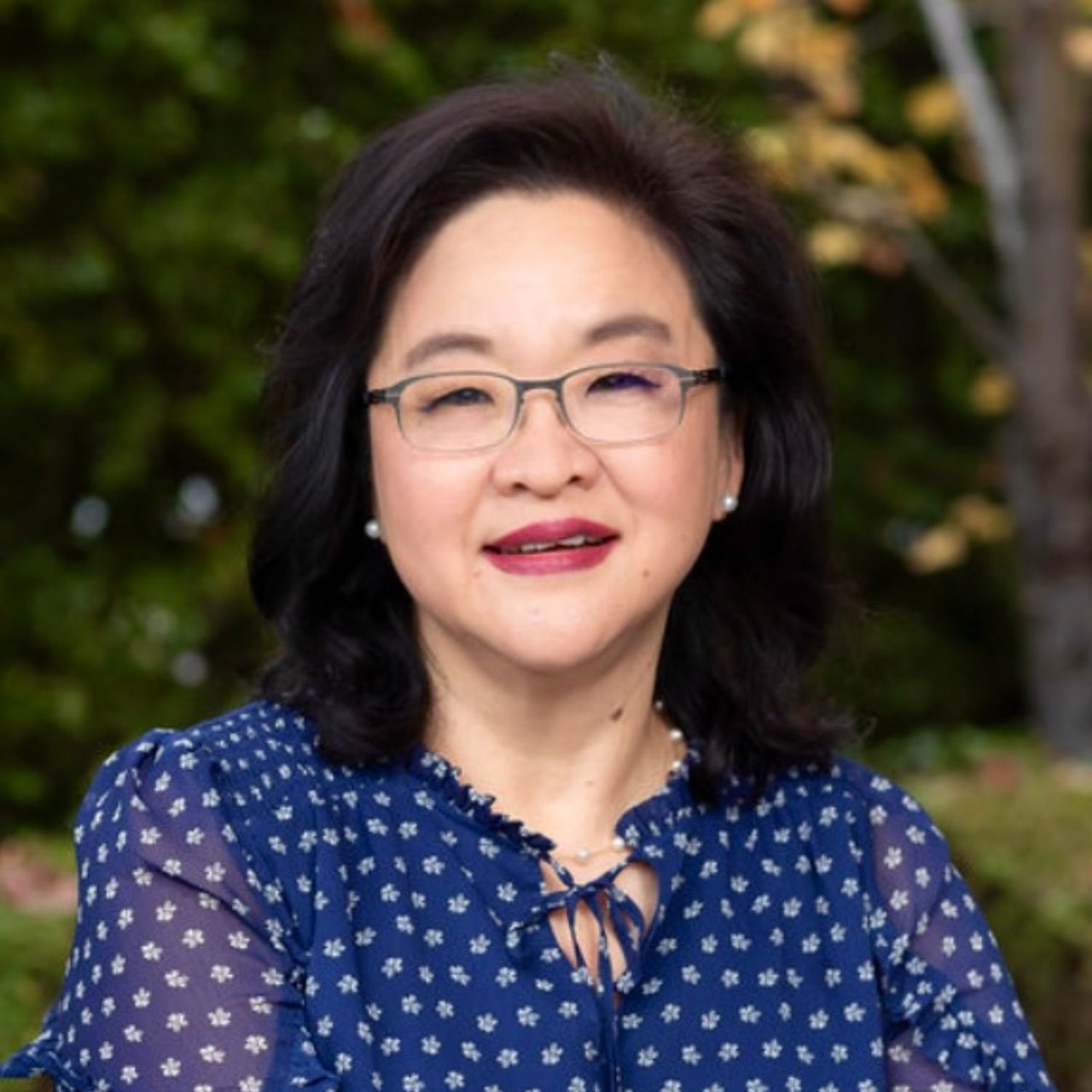 Clara Lee Palo Alto, CA Real Estate Agent Headshot