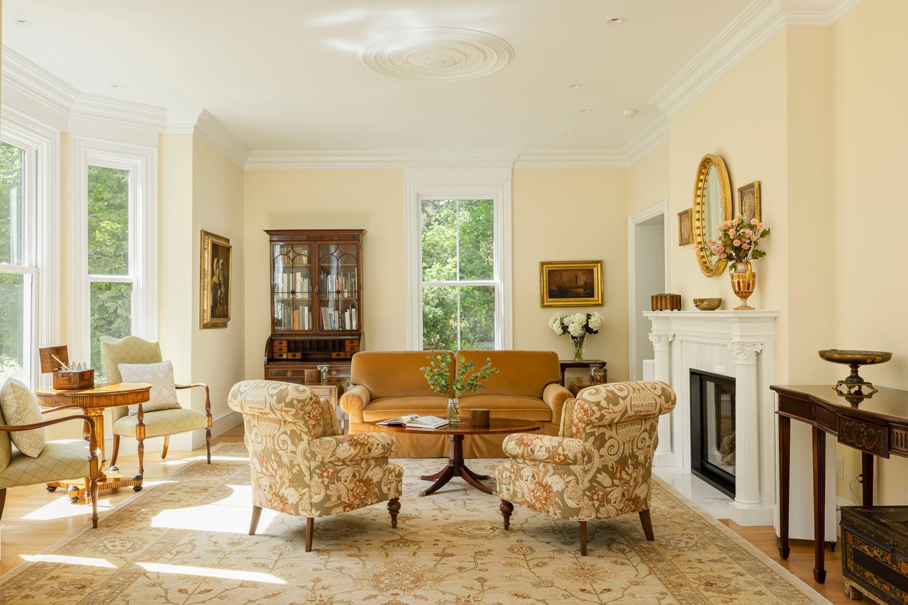 Grand Victorian