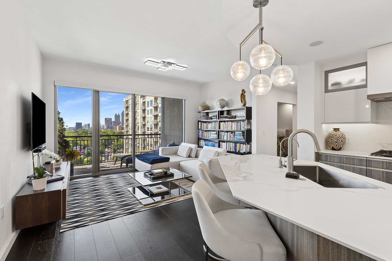 222 12th Street NE Unit 2105