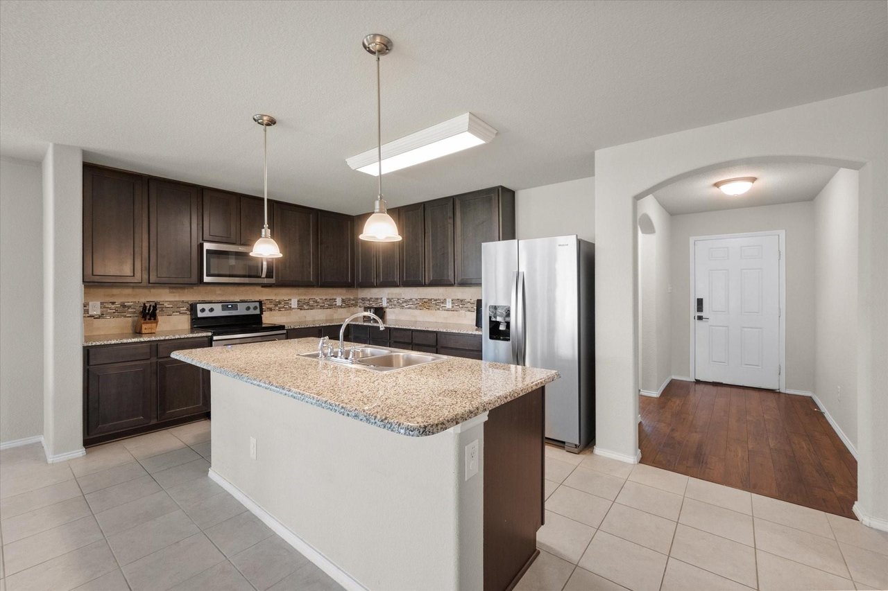 4411 Horsemint Cove
