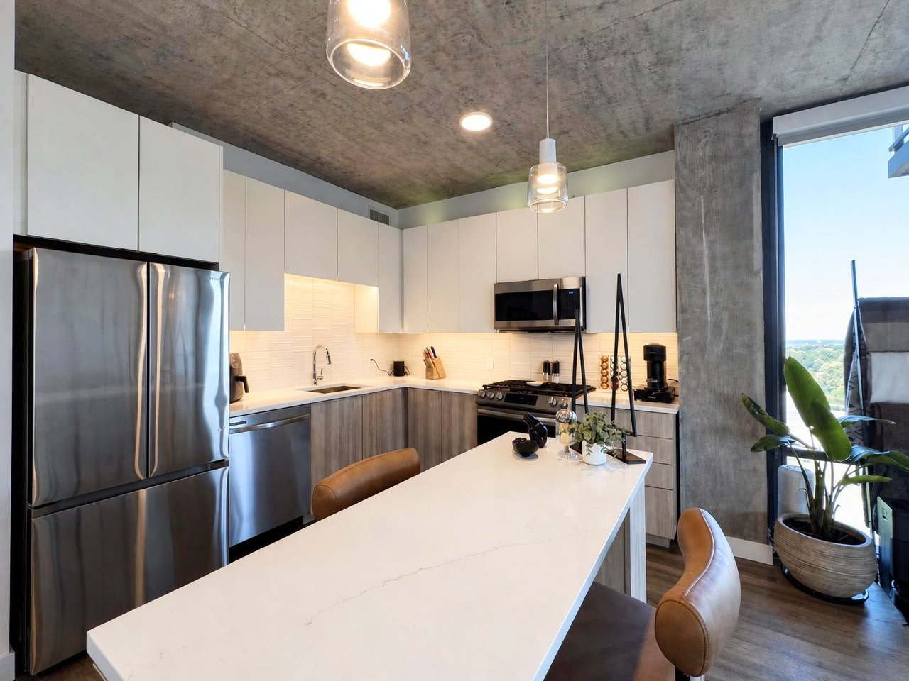 4600 N Marine Dr.
