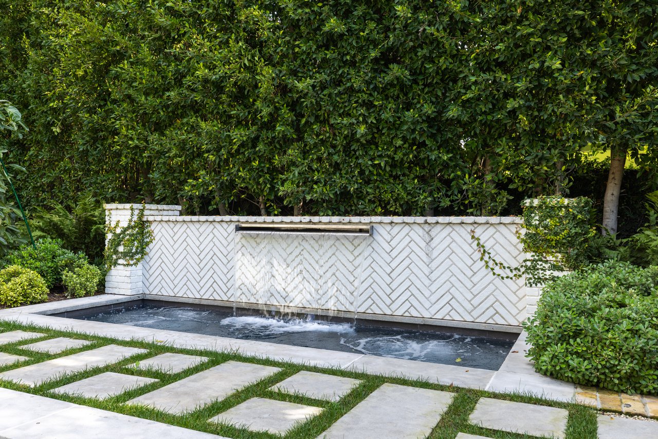 708 N Rexford Dr, Beverly Hills