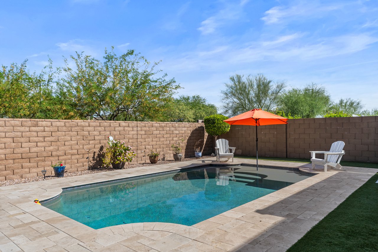 22136 N 28th Place