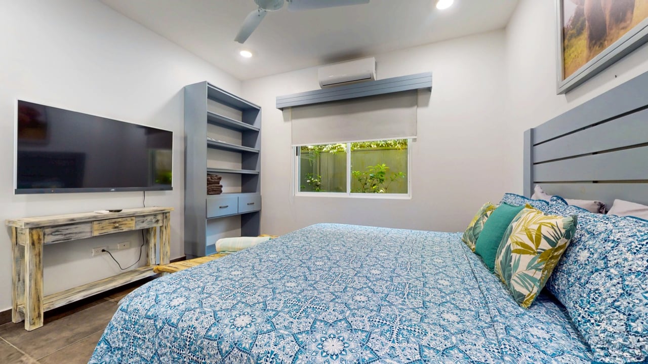 Immaculate 3-Bedroom Home with Pool Near Marino Ballena National Park