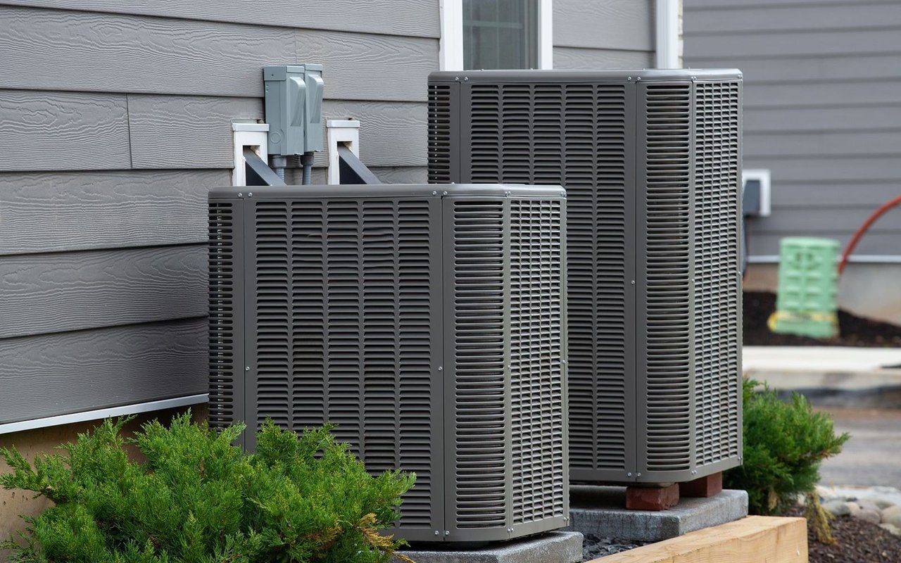 Simple Ways to Save Money on Cooling Costs This Summer
