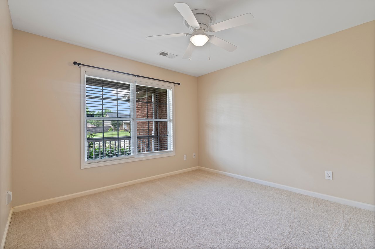 No HOA!! Great property in Toney!