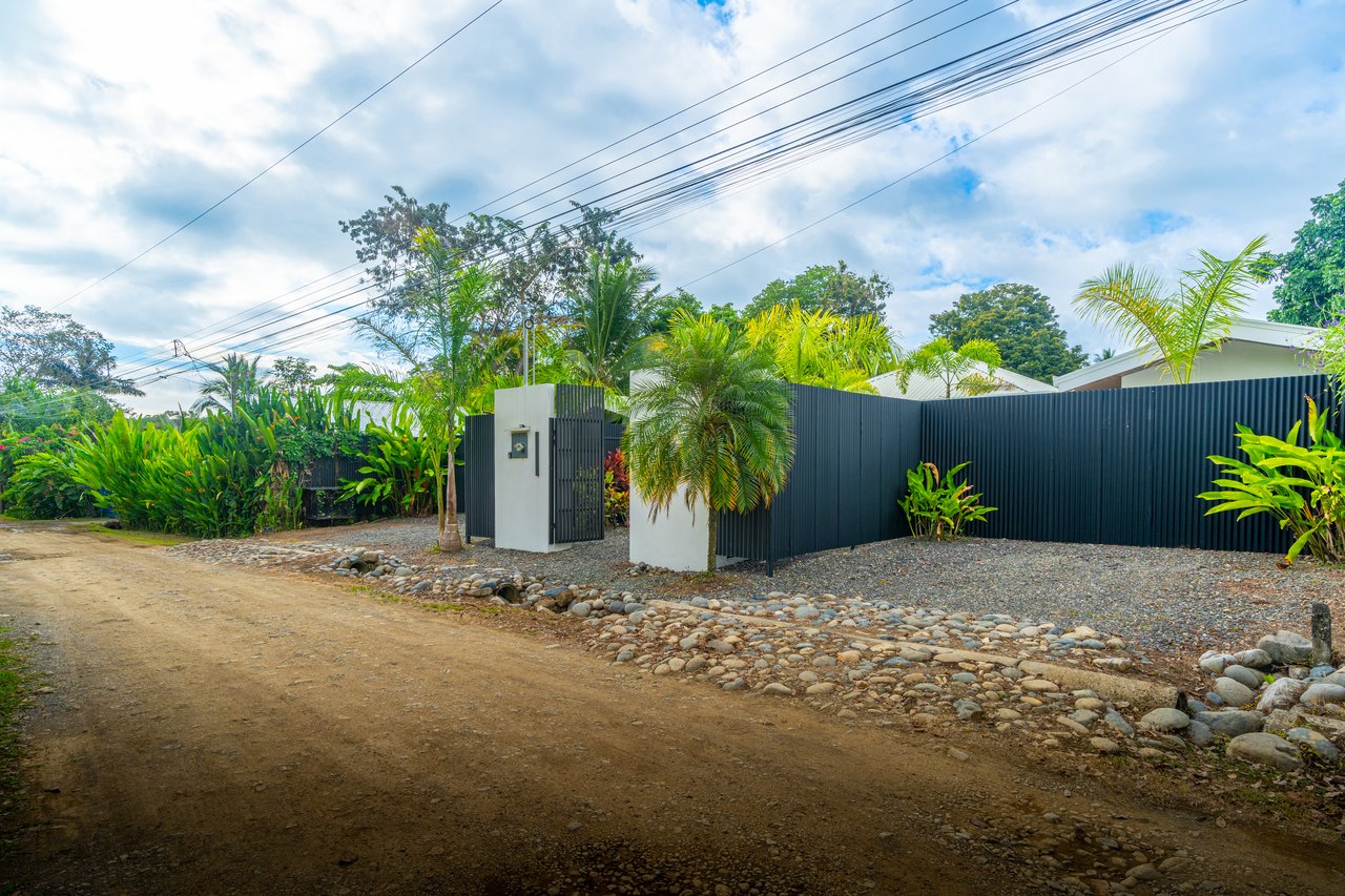 Income Ready Boutique Investment near Whale's Tail Beach