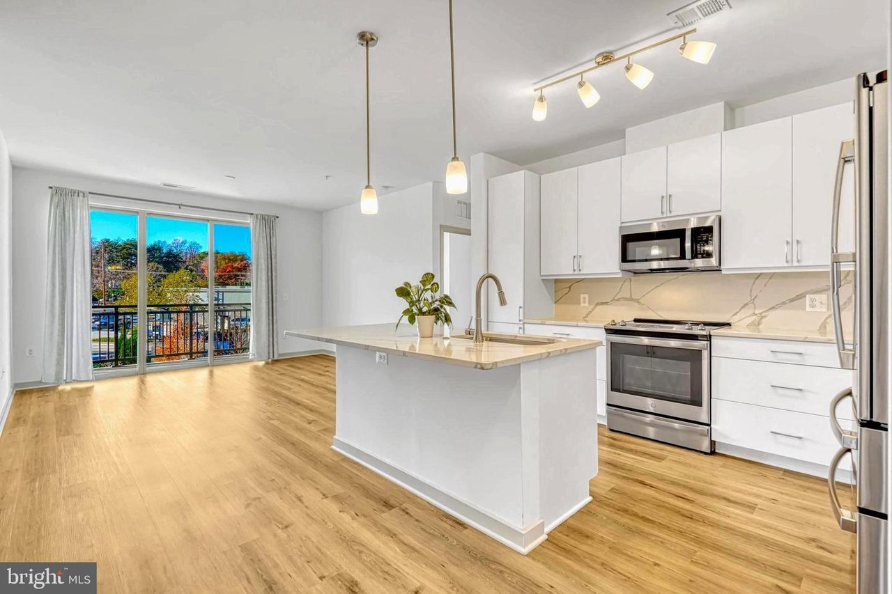 10755 Fairgrounds Dr #218