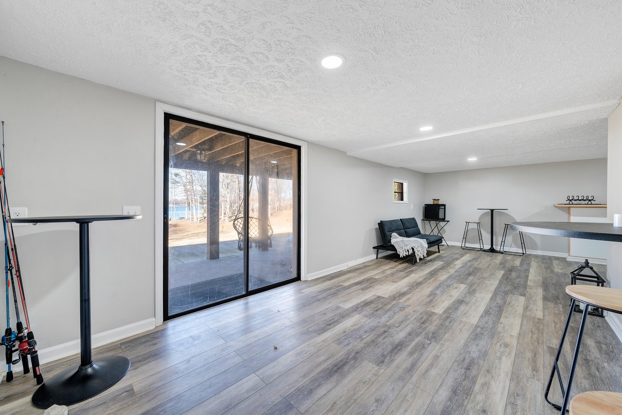 1111 Jefferson Dock RD