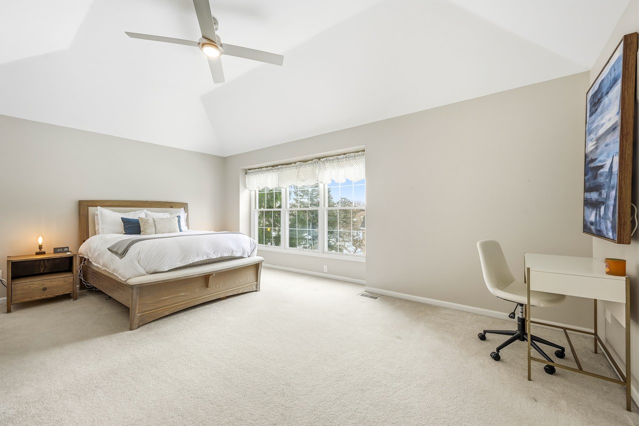 21823 Picadilly Circle