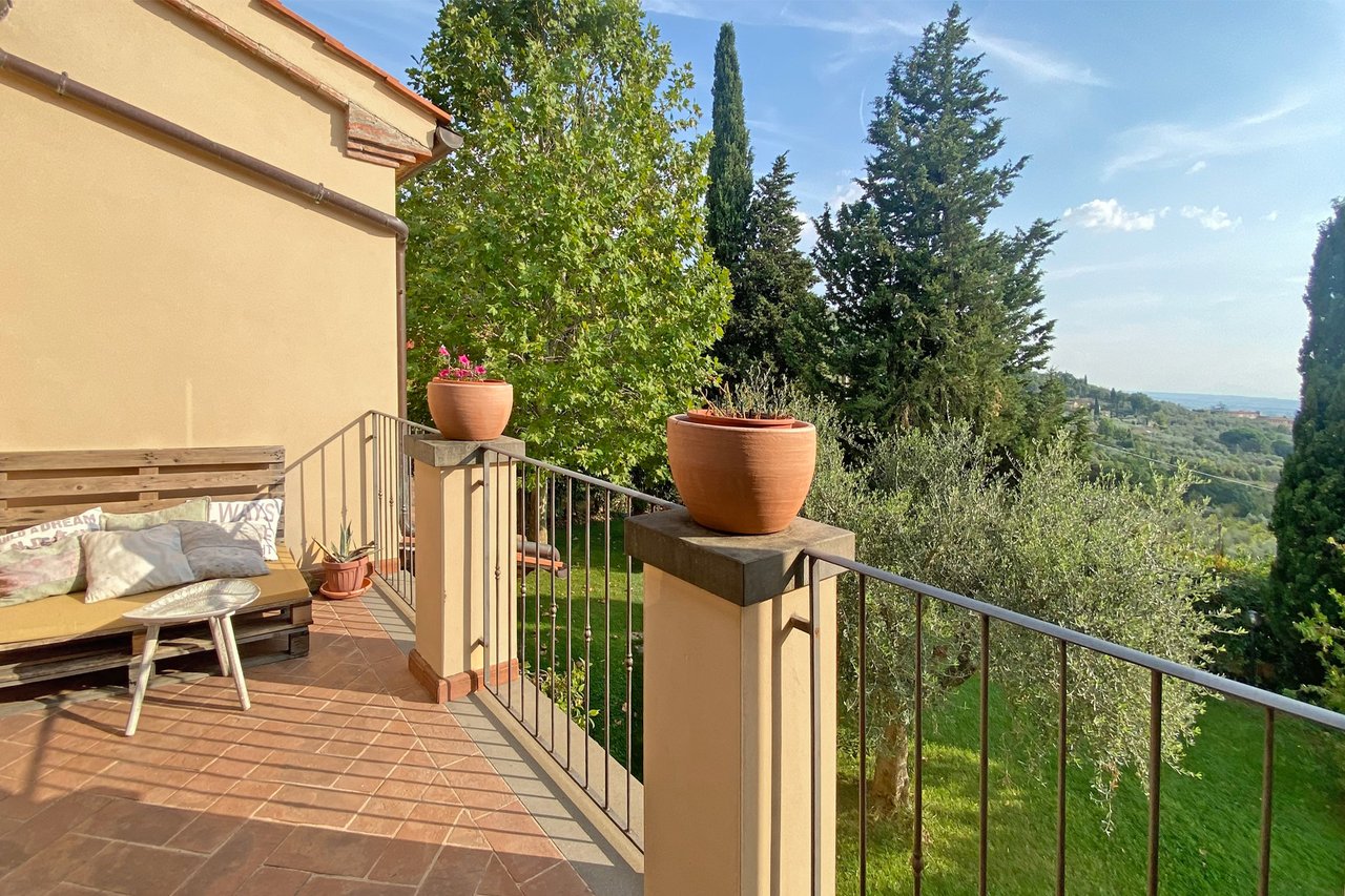 Delightful country house for sale in Castiglion Fiorentino, Arezzo