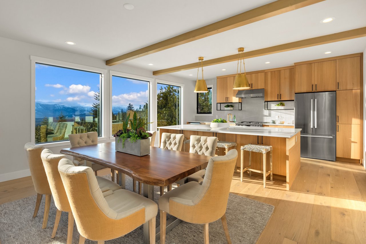 2241 Forest Ridge Drive