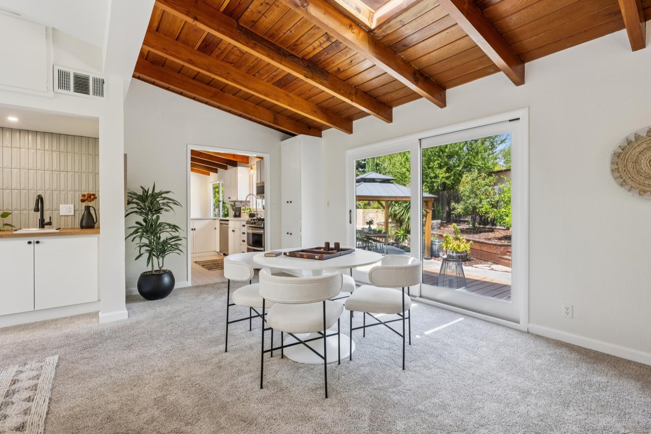 2645 Buenos Aires Ct