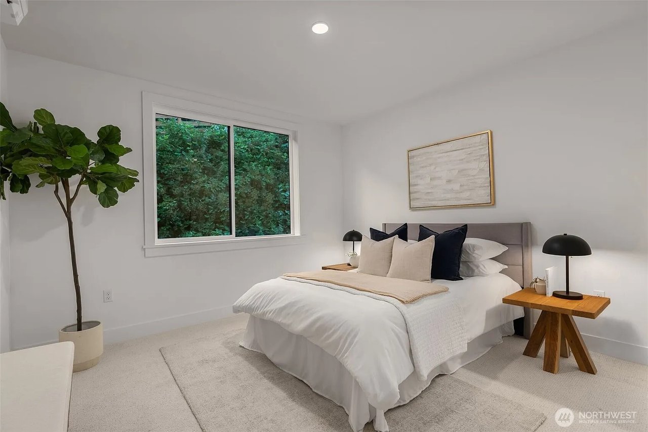 238 4th Avenue #101